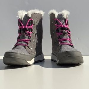 Sorel waterproof winter boots